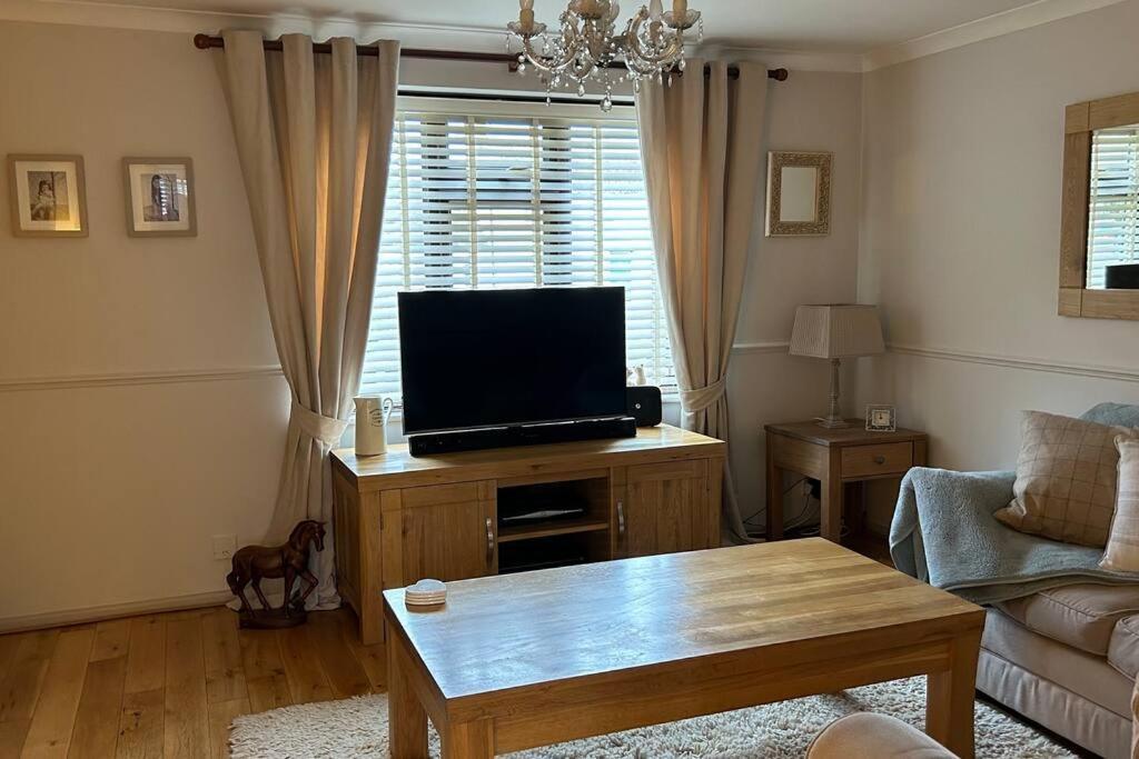 Cosy 2 Bed, Home From Home Haddenham  Exteriér fotografie
