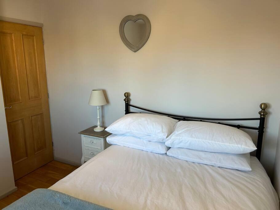 Cosy 2 Bed, Home From Home Haddenham  Exteriér fotografie